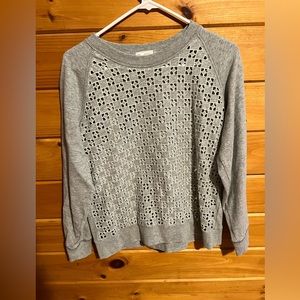Woman's Gap Sweater shirt